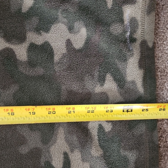 Eddie Bauer Quest Fleece Half Zip, Green Camouflage - Picture 6 of 6